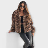 Leena - Leopardimustriga Mantel