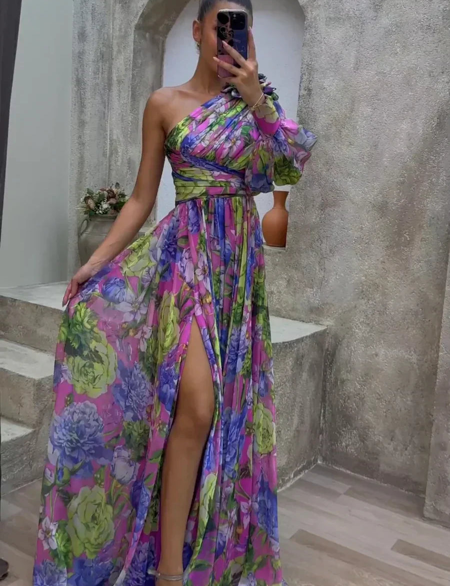 Viktoria - Elegantne ja Voogav Kleit