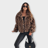 Leena - Leopardimustriga Mantel