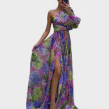 Viktoria - Elegantne ja Voogav Kleit