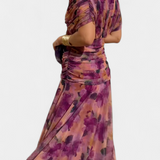 Luana - Elegantne V-dekolteega kleit