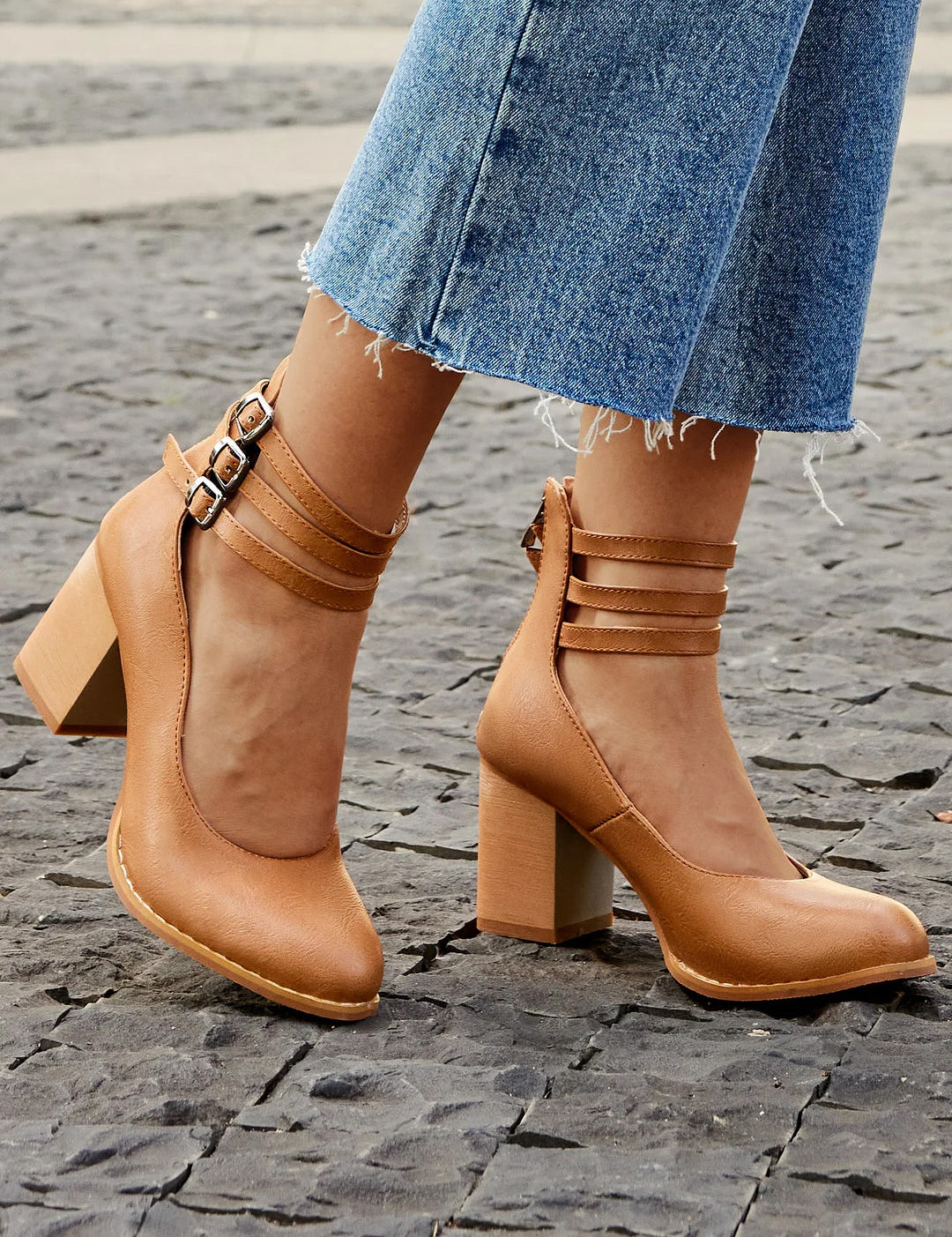 Kasilda - Paksu taldaga ankle strap sandaalid