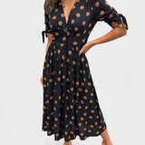 Mona - Elegantne Täpiline Kleid